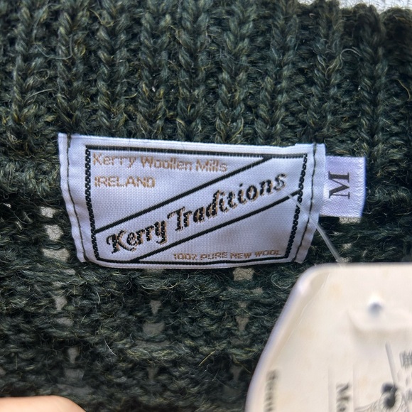 Irish 100% wool forest green unisex fisherman’s sweater NWT - Picture 5 of 9